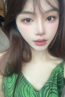 姐妹的邻居